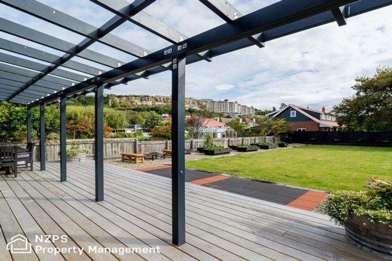 Photo of property in 372 Bay View Road, Saint Clair, Dunedin, 9012