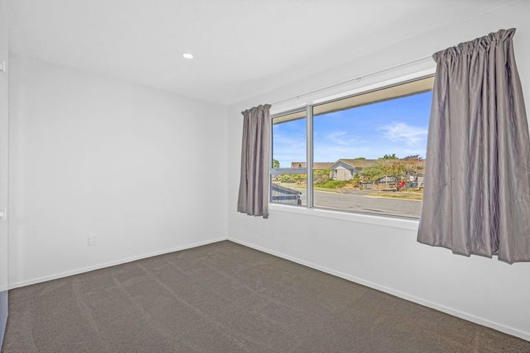 Photo of property in 40 Ashwood Street, Parklands, Christchurch, 8083