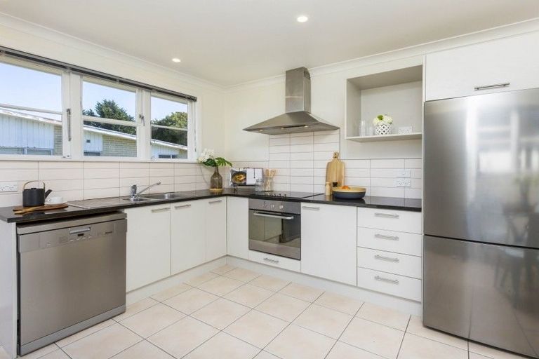 Photo of property in 30a Ranfurly Street, Trentham, Upper Hutt, 5018