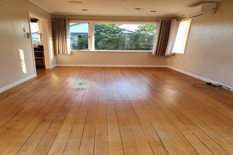 Photo of property in 3/54 Howe Street, Howick, Auckland, 2014