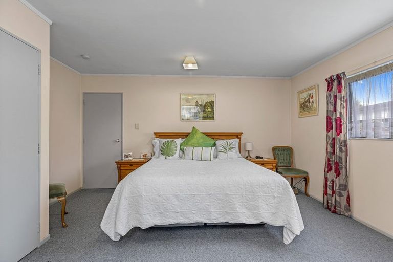 Photo of property in 110 Burns Street, Leamington, Cambridge, 3432