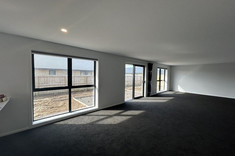 Photo of property in 30 Scully Place, Strathern, 9812