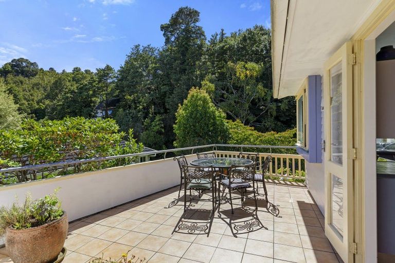 Photo of property in 16 Fendalton Crescent, Pinehaven, Upper Hutt, 5019