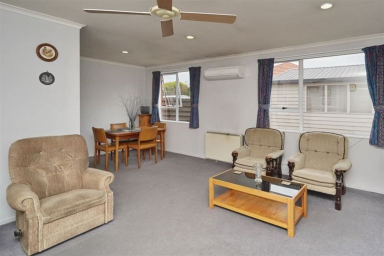 Photo of property in 2/15 Neville Street, Spreydon, Christchurch, 8024