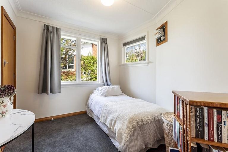 Photo of property in 94 Centennial Avenue, Helensburgh, Dunedin, 9010