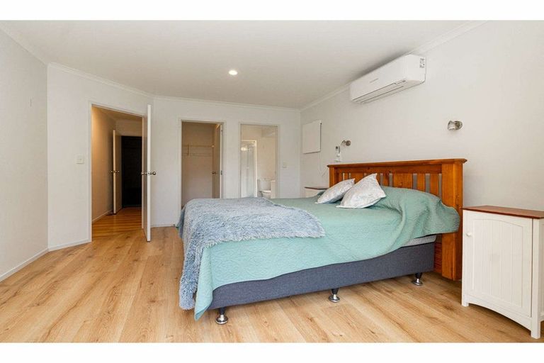 Photo of property in 8 The Anchorage East, Haruru, 0204