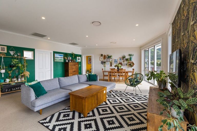 Photo of property in 19 Bay Heights, Governors Bay, Lyttelton, 8971