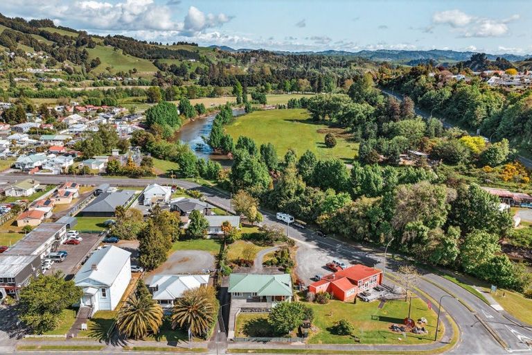 Photo of property in 3 Hakiaha St (state Highway 4), Taumarunui, 3920