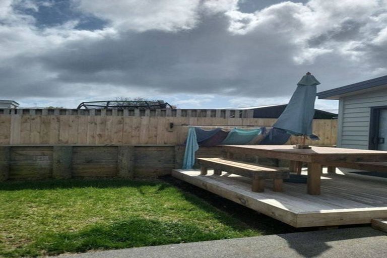 Photo of property in 45d Prospect Terrace, Pukekohe, 2120