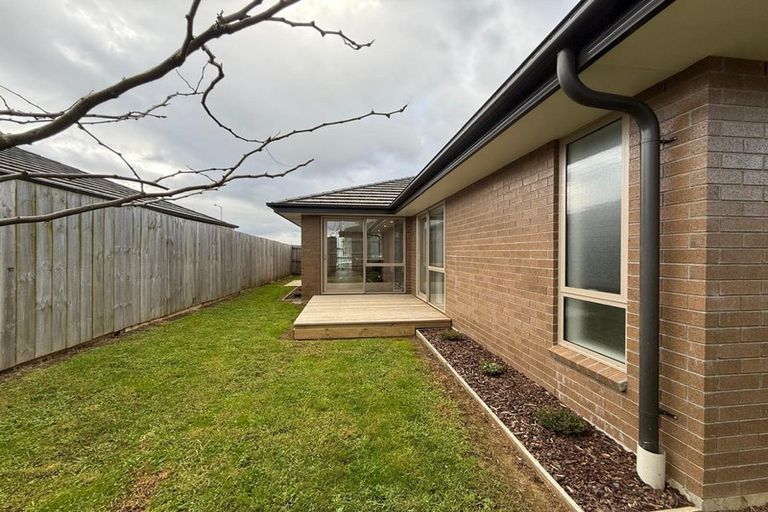 Photo of property in 19 Rainsford Road, Pukekohe, 2120