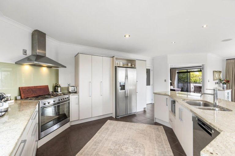 Photo of property in 2 Parnwell Place, Ohauiti, Tauranga, 3112