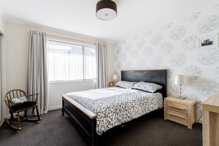 Photo of property in 8 Silver Springs Boulevard, Mosgiel, 9024