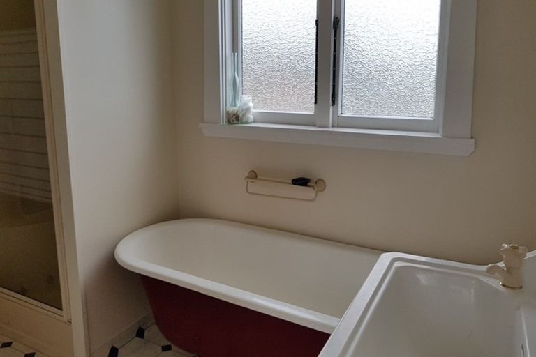 Photo of property in 70 Sale Street, Hokitika, 7810