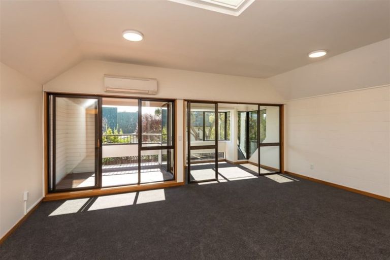 Photo of property in 2/161 Deans Avenue, Riccarton, Christchurch, 8011