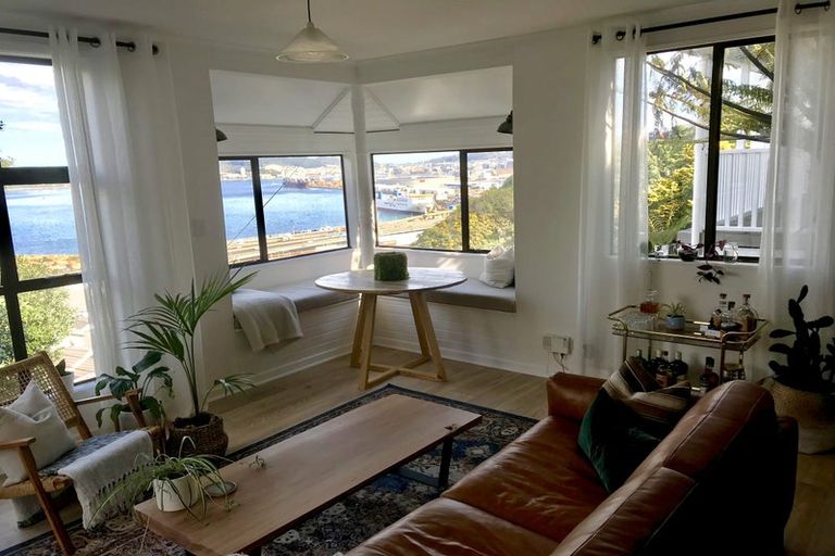 Photo of property in 31 Winchester Street, Kaiwharawhara, Wellington, 6035