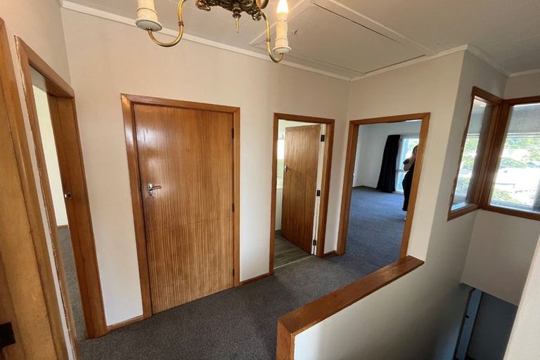 Photo of property in 5 Saint Michaels Crescent, Kelburn, Wellington, 6012