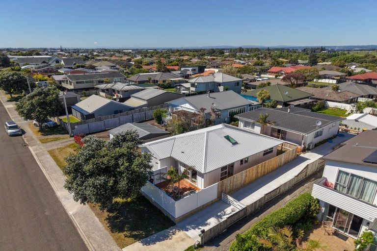 Photo of property in 218a Dickson Road, Papamoa Beach, Papamoa, 3118