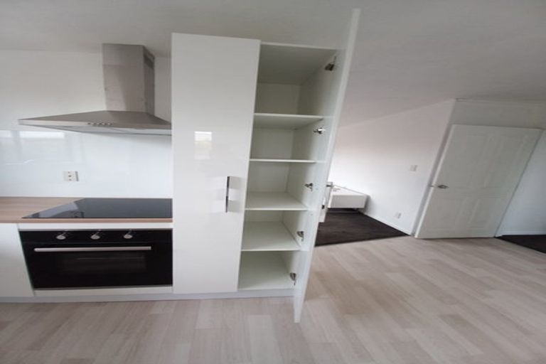 Photo of property in 1/90 Bayswater Crescent, Bromley, Christchurch, 8062