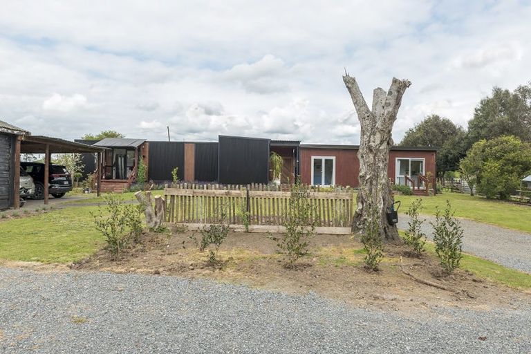 Photo of property in 301 State Highway 5, Tirau, 3485