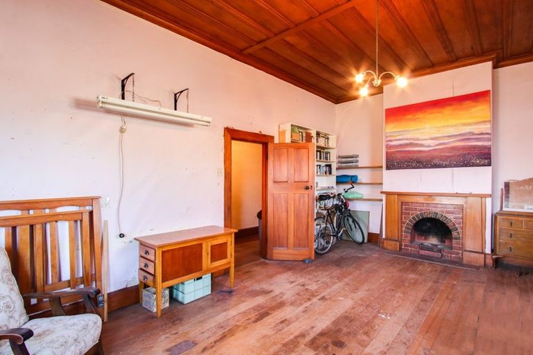 Photo of property in 31 Vigor Brown Street, Napier South, Napier, 4110