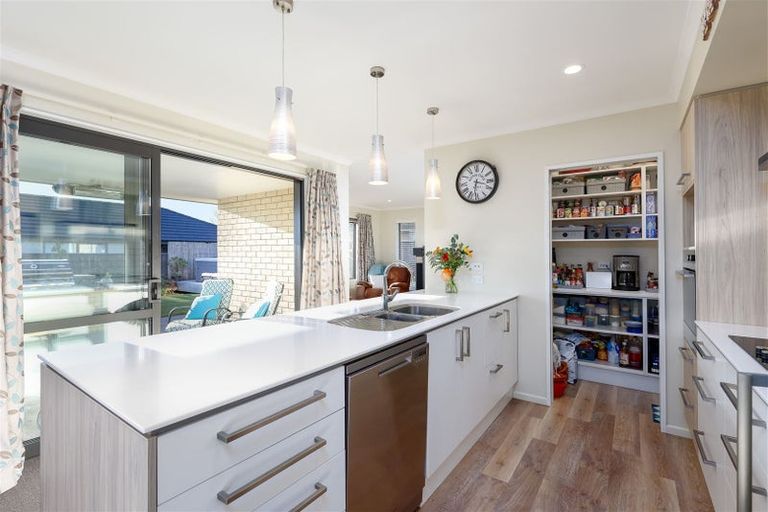 Photo of property in 10 Carmello Grove, Richmond, 7020