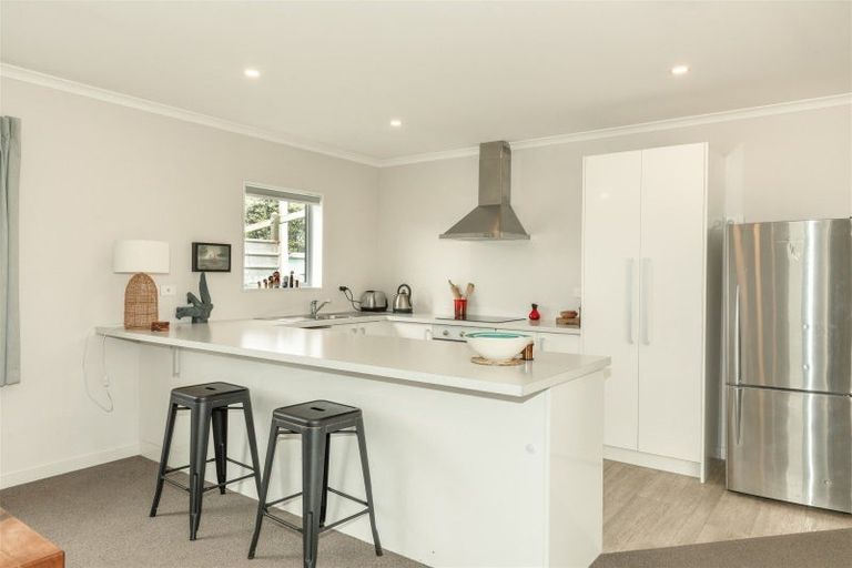 Photo of property in 9 Russell Street, Westport, 7825