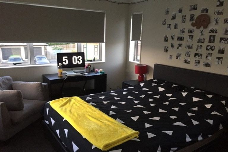 Photo of property in 24 Midhurst Avenue, Henderson, Auckland, 0612