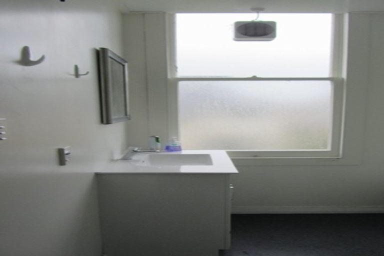 Photo of property in 92 Forth Street, North Dunedin, Dunedin, 9016