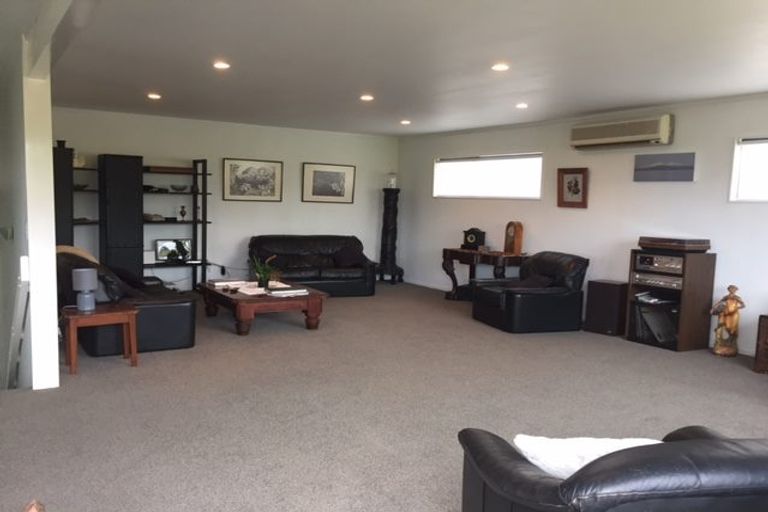 Photo of property in 8 Taharepa Road, Hilltop, Taupo, 3330