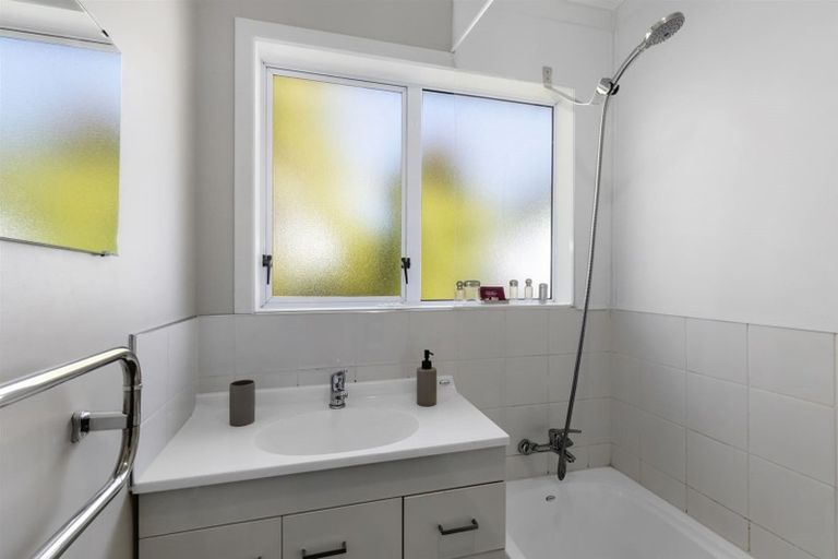 Photo of property in 17 Waiho Terrace, Elsdon, Porirua, 5022