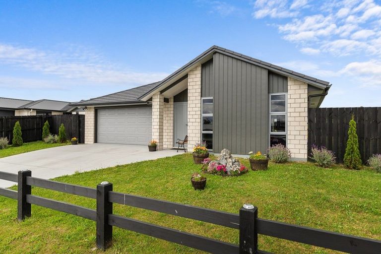 Photo of property in 11 Syrah Grove, Te Kauwhata, 3710