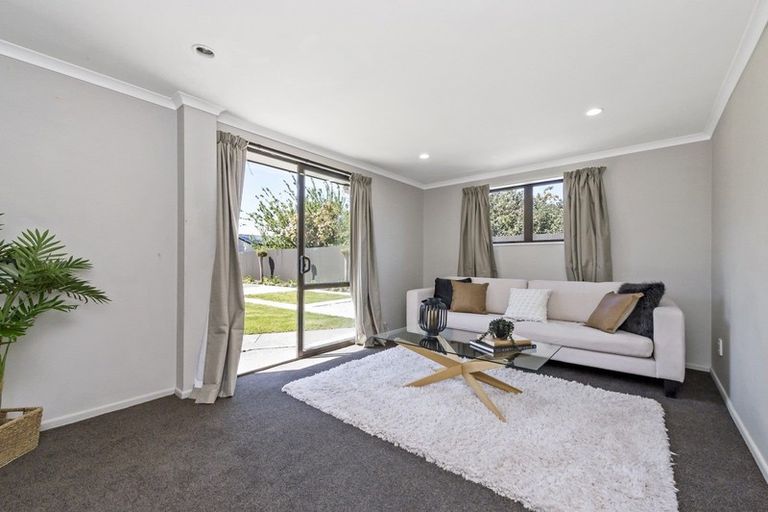 Photo of property in 4 Cicada Place, Hei Hei, Christchurch, 8042