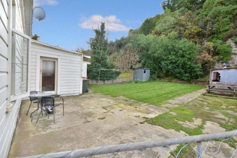 Photo of property in 9 Rona Street, Saint Kilda, Dunedin, 9012