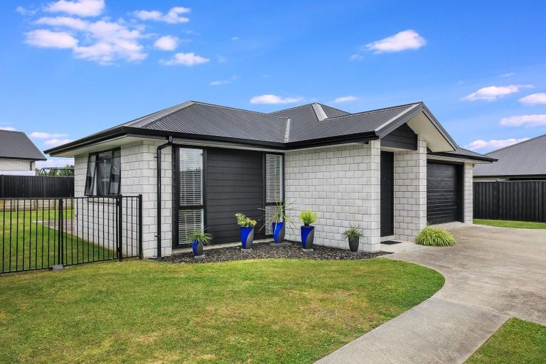 Photo of property in 15 Windermere Drive, Te Awamutu, 3800