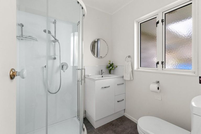 Photo of property in 12 Bennelong Place, Havelock North, 4130