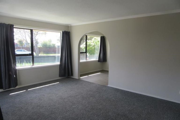 Photo of property in 17 Cottonwood Street, Parklands, Christchurch, 8083