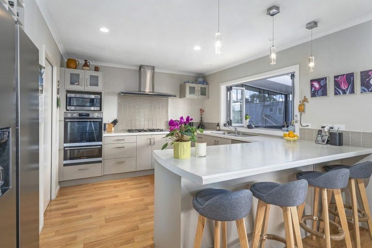 Photo of property in 12 Hilldale Crescent, Kuaotunu West, Whitianga, 3592