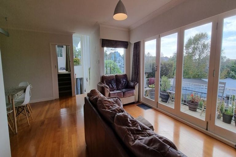 Photo of property in 24 Bevyn Street, Castor Bay, Auckland, 0620