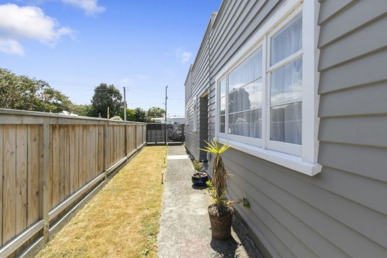 Photo of property in 82b Wakefield Street, Alicetown, Lower Hutt, 5010