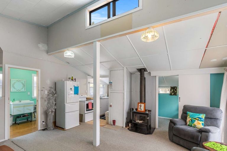 Photo of property in 5 Omanu Street, Koitiata, Whanganui, 4581