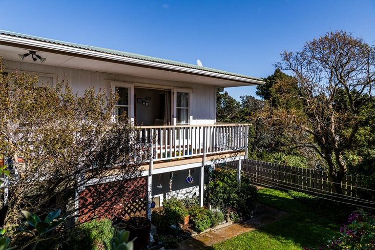 Photo of property in 36 Witham Street, Island Bay, Wellington, 6023