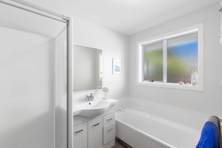 Photo of property in 10 Fenmere Place, Burwood, Christchurch, 8083