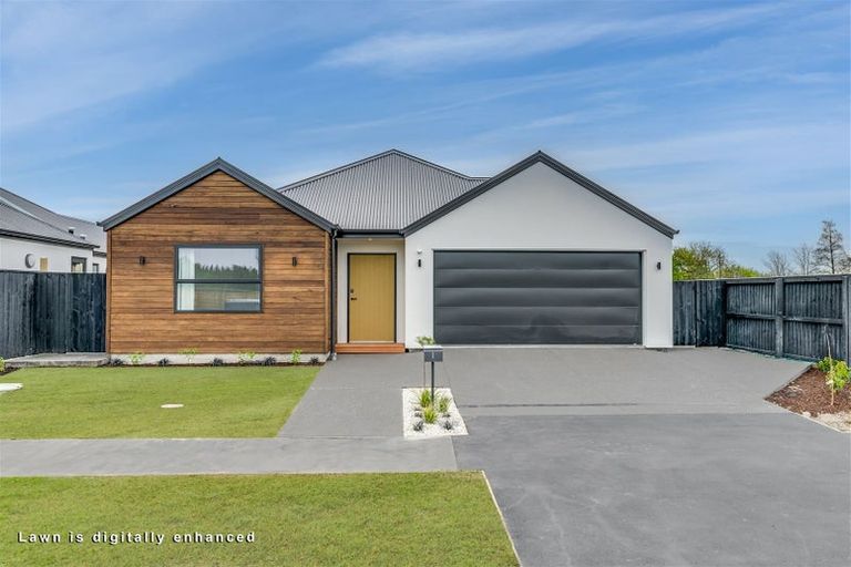 Photo of property in 1 Baker Estate Lane, Halswell, Christchurch, 8025