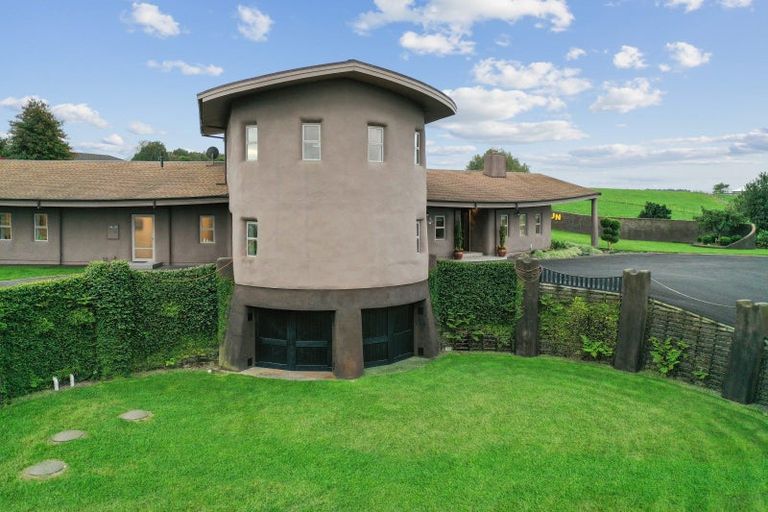 Photo of property in 30 Babina Avenue, Kumeu, 0810