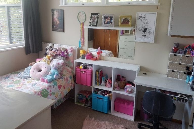 Photo of property in 44a Woodglen Road, Glen Eden, Auckland, 0602