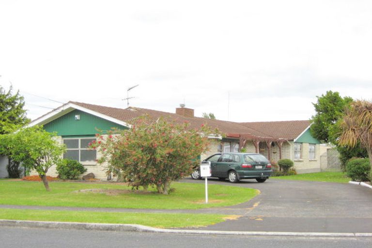 Photo of property in 41 Berwyn Avenue, Takanini, 2112