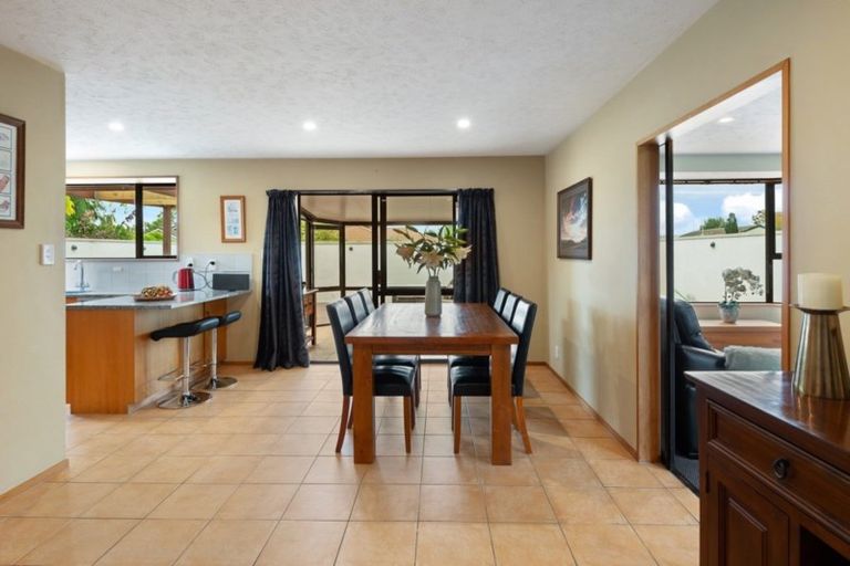 Photo of property in 25 Shannon Place, Belfast, Christchurch, 8051