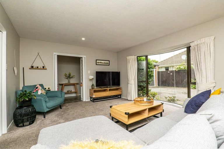 Photo of property in 1/28 Staveley Street, Avonhead, Christchurch, 8042
