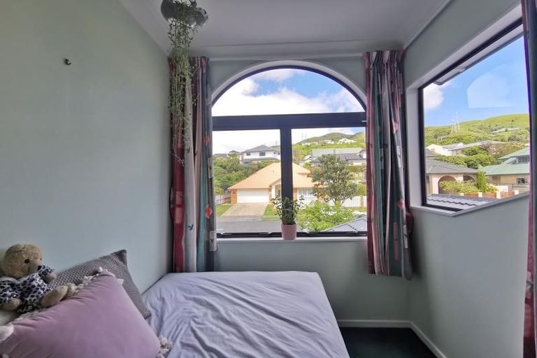 Photo of property in 26 Amesbury Drive, Churton Park, Wellington, 6037
