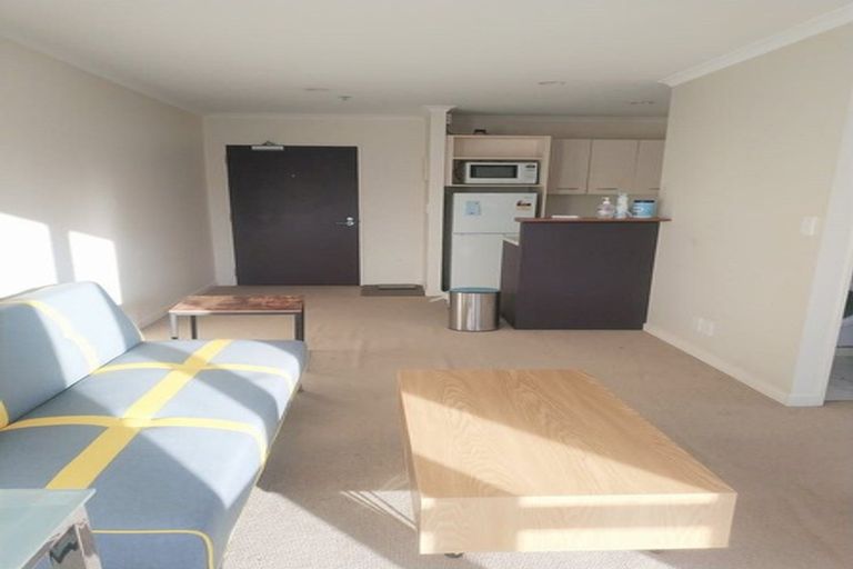 Photo of property in Terrace Heights Apartments, 14a/163 The Terrace, Wellington Central, Wellington, 6011